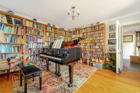 Property Image 9