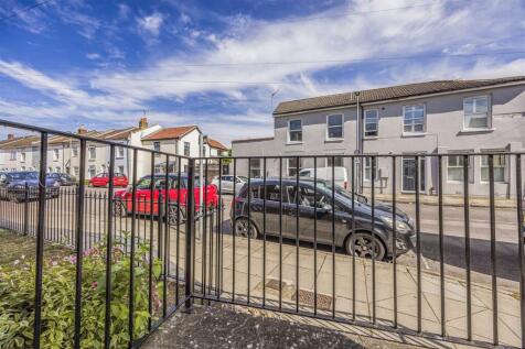 Flat 1, George Court, Exmouth Road, Southsea-Porti