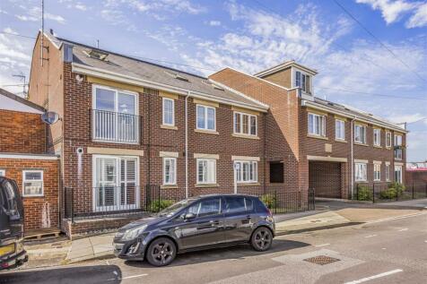 Flat 1, George Court, Exmouth Road, Southsea-Porti
