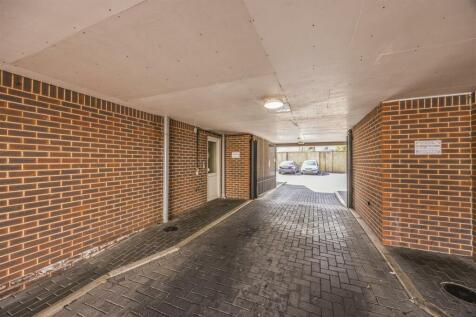 Flat 1, George Court, Exmouth Road, Southsea-Porti