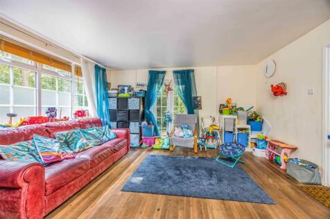 14 New Brighton Road, Emsworth-Small-PorticoMarket
