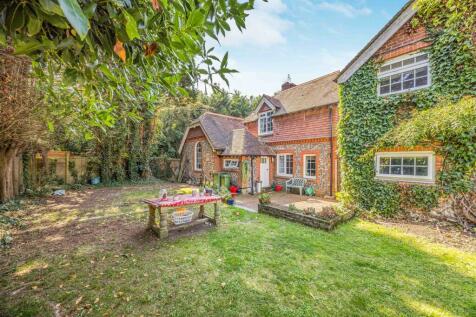 14 New Brighton Road, Emsworth-Small-PorticoMarket