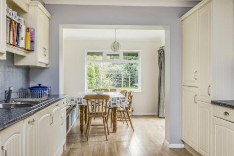 51 Horndean Road, Emsworth-PorticoMarketing-Nexa-3