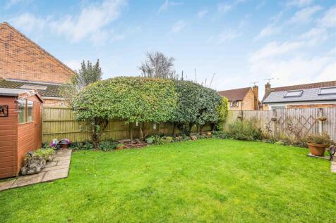 4 Storrington Road, Clanfield-Small-PorticoMarketi