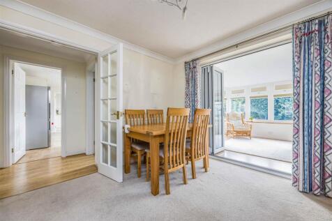 4 Storrington Road, Clanfield-Small-PorticoMarketi