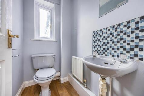4 Storrington Road, Clanfield-Small-PorticoMarketi