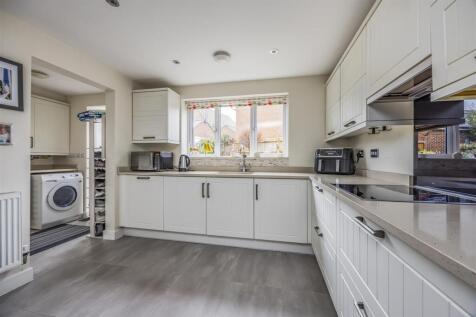 43 Skylark Avenue, Emsworth-PorticoMarketing-Nexa-