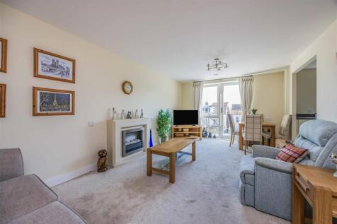 45 Tudor Rose Court, South Parade, Southsea-Small-