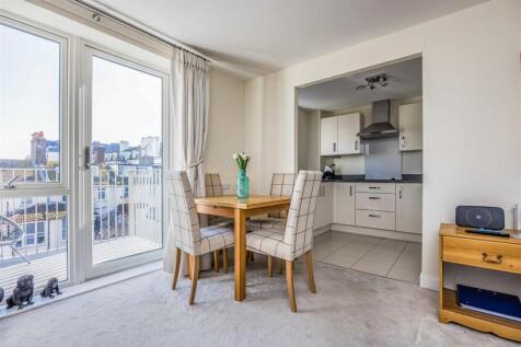 45 Tudor Rose Court, South Parade, Southsea-Small-