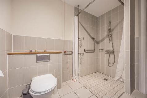 45 Tudor Rose Court, South Parade, Southsea-Small-