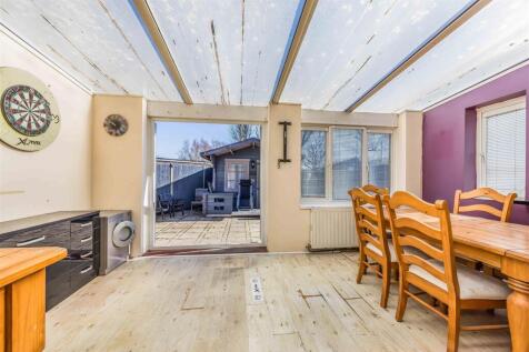 26 Queens Grove, Waterlooville-Small-PorticoMarket