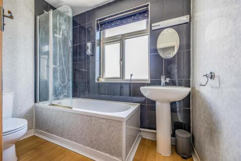 26 Queens Grove, Waterlooville-Small-PorticoMarket