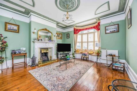 42 Haslemere Road, Southsea-Small-PorticoMarketing