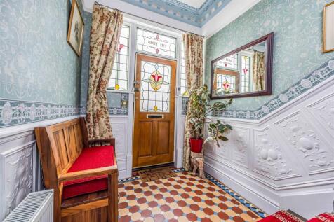 42 Haslemere Road, Southsea-Small-PorticoMarketing
