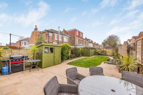 42 Haslemere Road, Southsea-Small-PorticoMarketing