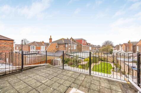 42 Haslemere Road, Southsea-Small-PorticoMarketing