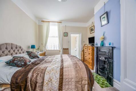 42 Haslemere Road, Southsea-Small-PorticoMarketing