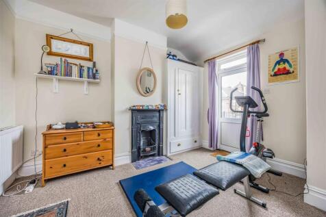 42 Haslemere Road, Southsea-Small-PorticoMarketing