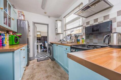 42 Talbot Road, Southsea-Small-PorticoMarketing-Ne