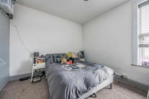 42 Talbot Road, Southsea-Small-PorticoMarketing-Ne