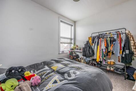 42 Talbot Road, Southsea-Small-PorticoMarketing-Ne
