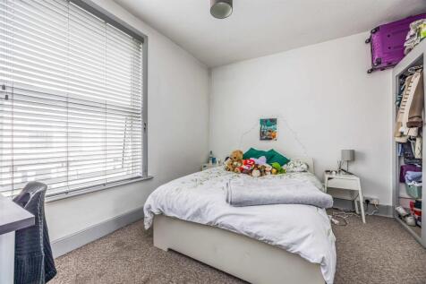 42 Talbot Road, Southsea-Small-PorticoMarketing-Ne