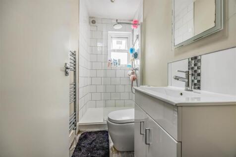 59 Waverley Road, Southsea-Small-PorticoMarketing-