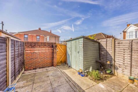 73 Hunter Road, Southsea-Small-PorticoMarketing-Ne