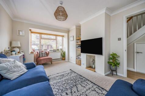 20 Paddock End, Denmead Internals-Small-PorticoMar