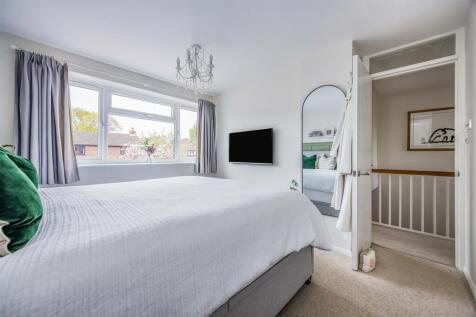 20 Paddock End, Denmead Internals-Small-PorticoMar