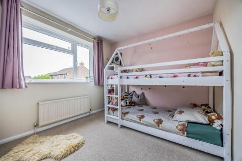 20 Paddock End, Denmead Internals-Small-PorticoMar