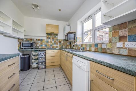 18 Cawley Road, Chichester-PorticoMarketing-Nexa-7
