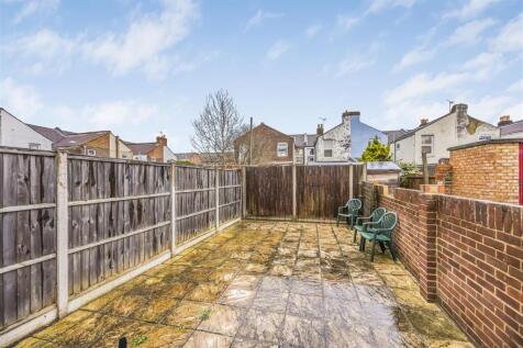 5 Wyndcliffe Road, Southsea-PorticoMarketing-Nexa-
