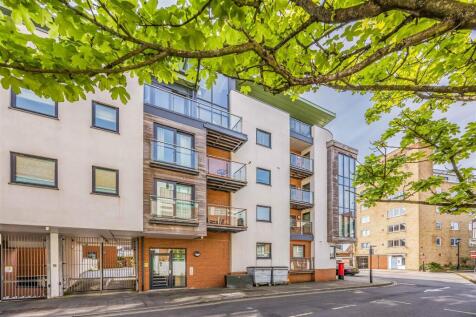 16 Seagers Court, Old Portsmouth-Small-PorticoMark