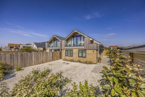 45 East Bracklesham Drive, Bracklesham Bay-Portico