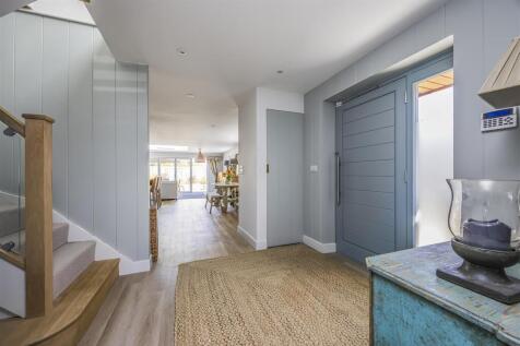 45 East Bracklesham Drive, Bracklesham Bay-Portico