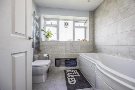 Flat 6 Gosport House, Prospect Lane, Havant-Portic