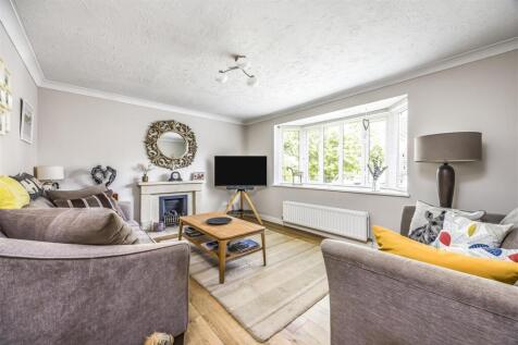 22 Fraser Gardens, Southbourne-PorticoMarketing-Ne