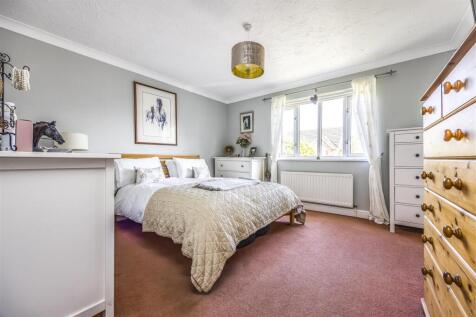 22 Fraser Gardens, Southbourne-PorticoMarketing-Ne