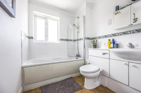 22 Fraser Gardens, Southbourne-PorticoMarketing-Ne