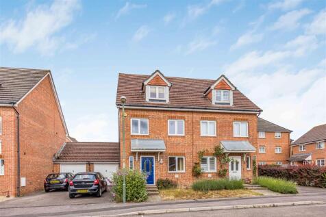 7 Baxendale Road, Chichester-Small-PorticoMarketin