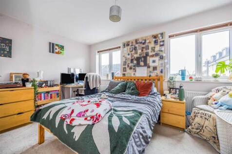 7 Baxendale Road, Chichester-Small-PorticoMarketin
