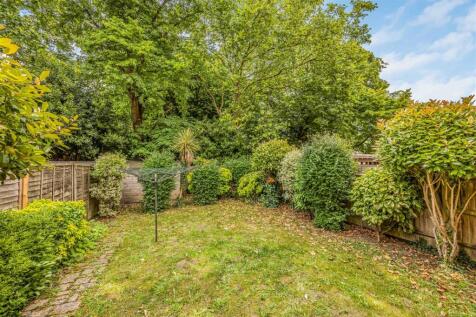 14 Lloyd Road, Chichester-Small-PorticoMarketing-N