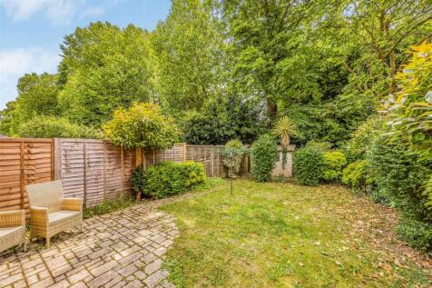 14 Lloyd Road, Chichester-Small-PorticoMarketing-N