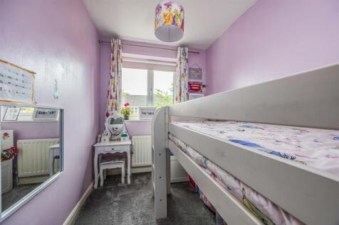 12 Lowland Road, Denmead-Small-PorticoMarketing-Ne
