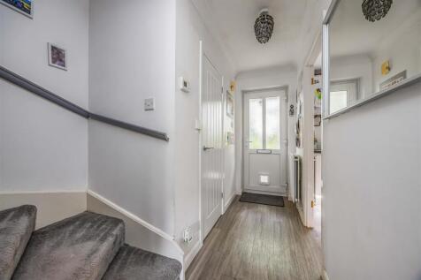 12 Lowland Road, Denmead-Small-PorticoMarketing-Ne