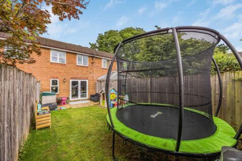 12 Lowland Road, Denmead-Small-PorticoMarketing-Ne