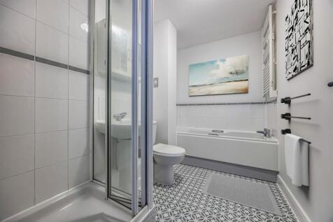 42 Gisors Road, Milton-CGI-Small-PorticoMarketing-
