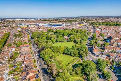 42 Gisors Road-Aerials-Small-PorticoMarketing-Nexa