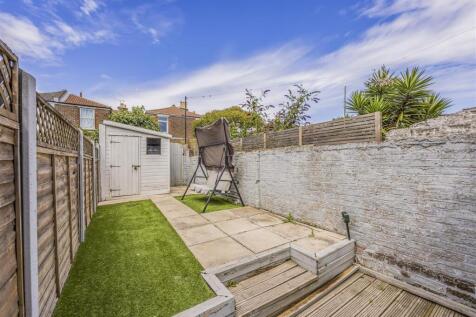 Lower Flat, 54 North End Avenue, Portsmouth-Portic